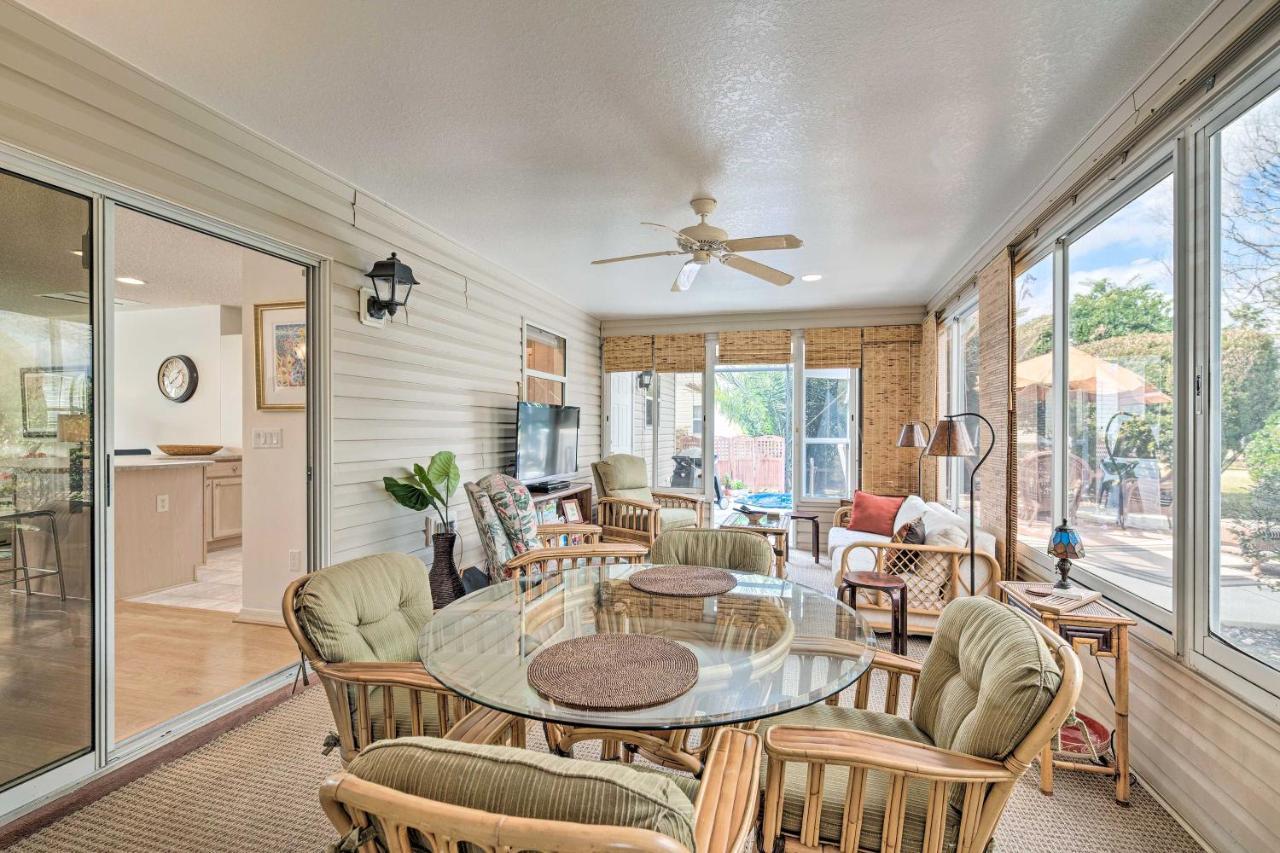 Home In The Villages With Lanai And Private Hot Tub! Екстер'єр фото