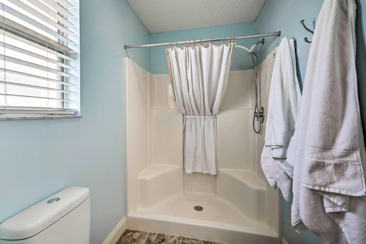 Home In The Villages With Lanai And Private Hot Tub! Екстер'єр фото