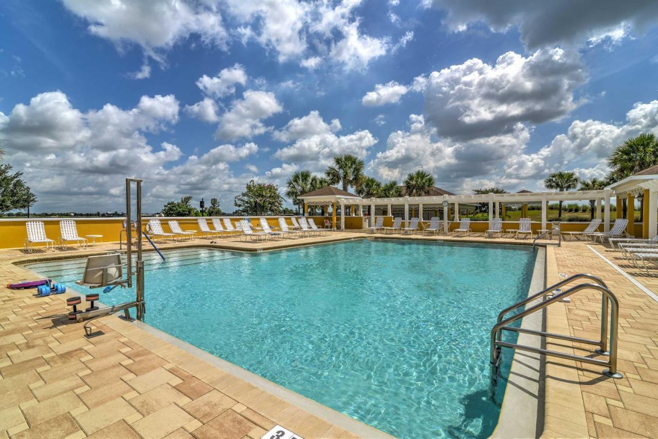 Home In The Villages With Lanai And Private Hot Tub! Екстер'єр фото